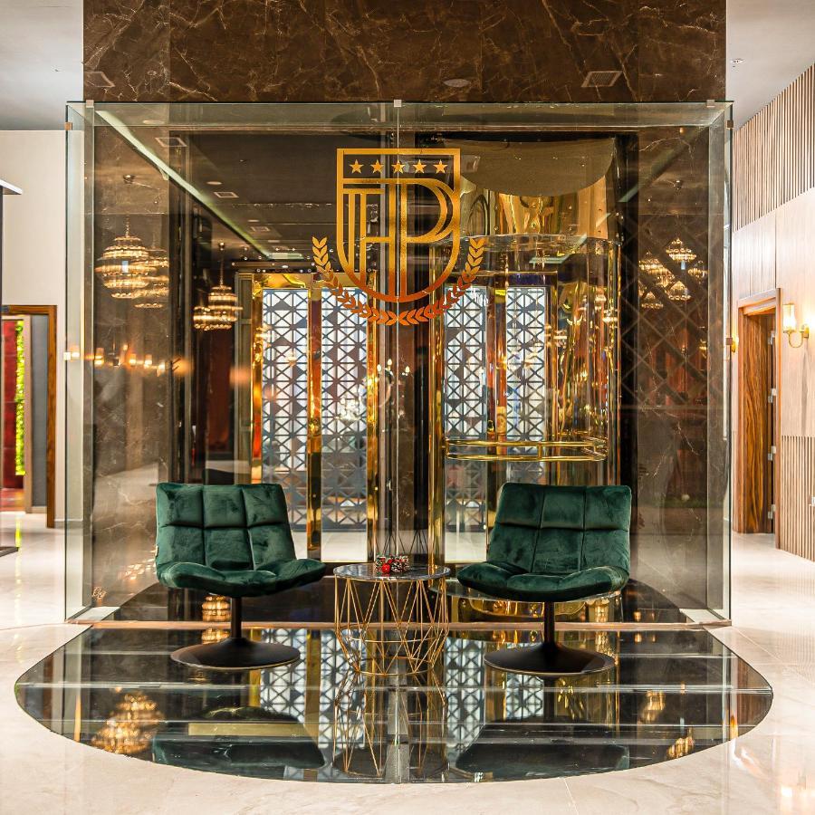 Palace Hotel & Spa Kosovska Mitrovica Ngoại thất bức ảnh