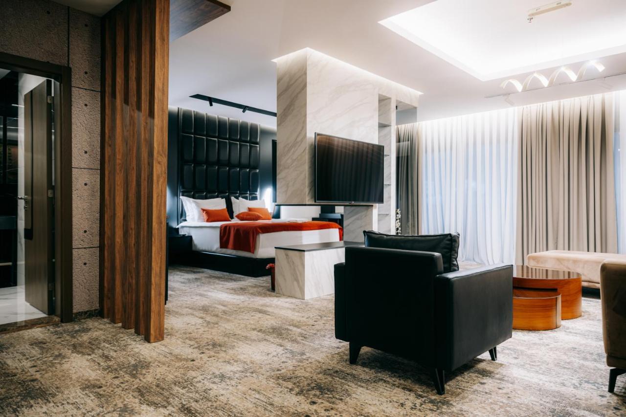 Palace Hotel & Spa Kosovska Mitrovica Ngoại thất bức ảnh