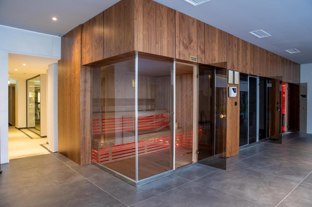 Palace Hotel & Spa Kosovska Mitrovica Ngoại thất bức ảnh