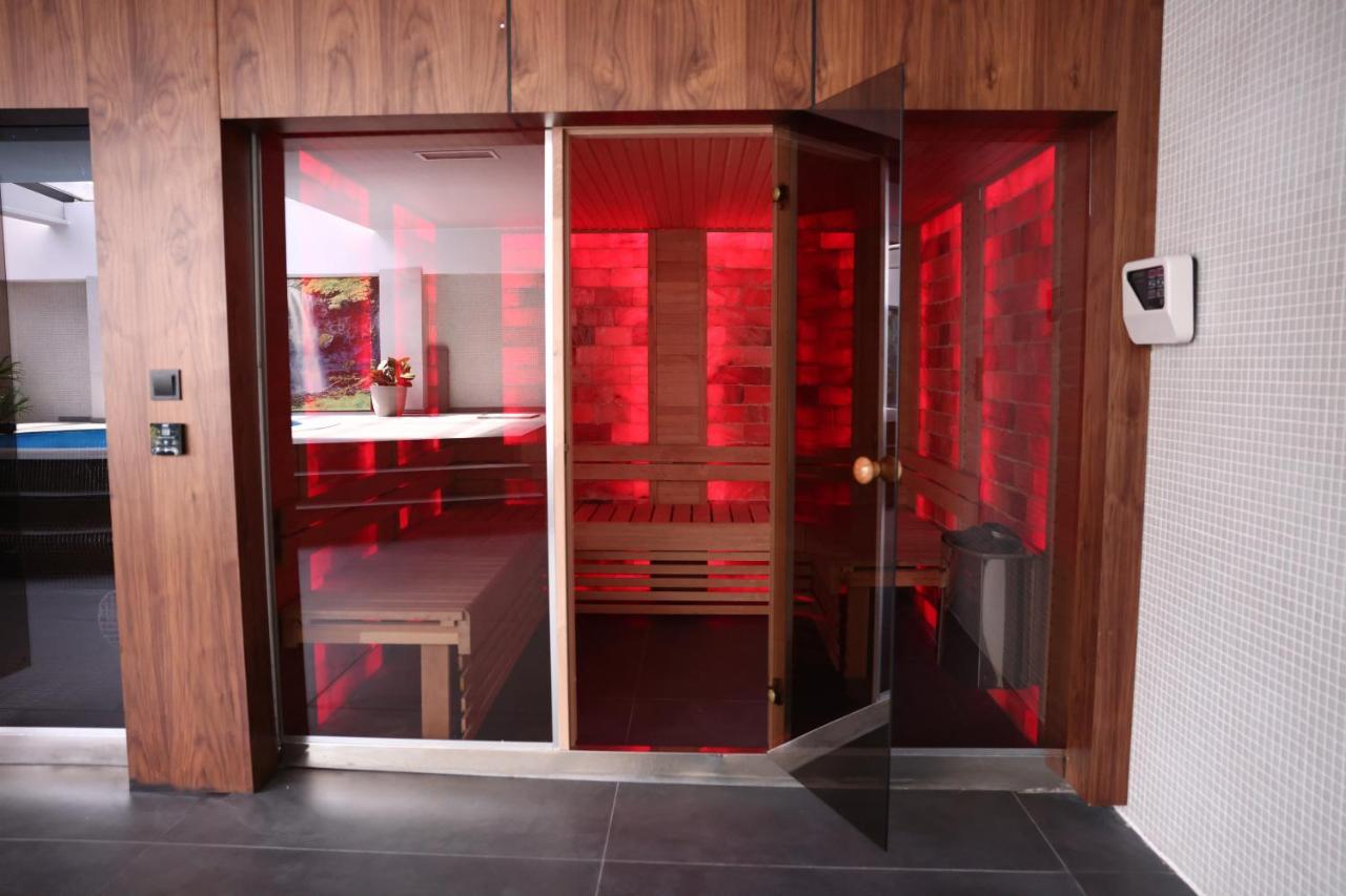 Palace Hotel & Spa Kosovska Mitrovica Ngoại thất bức ảnh